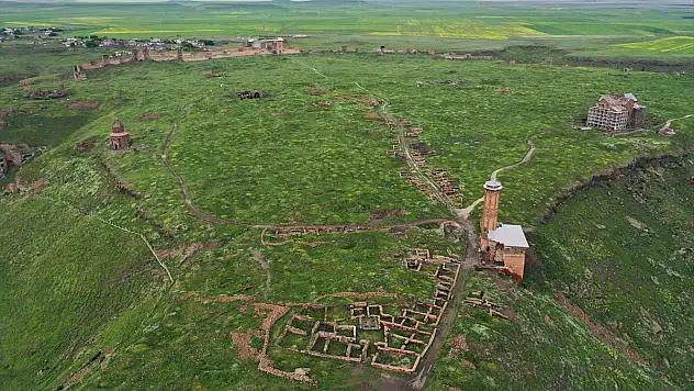 Kars'ta Ani Ören Yeri'nde kazı çalışmaları başladı