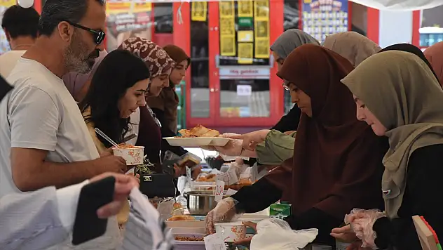 Van'da Filistin'e destek etkinlikleri devam ediyor