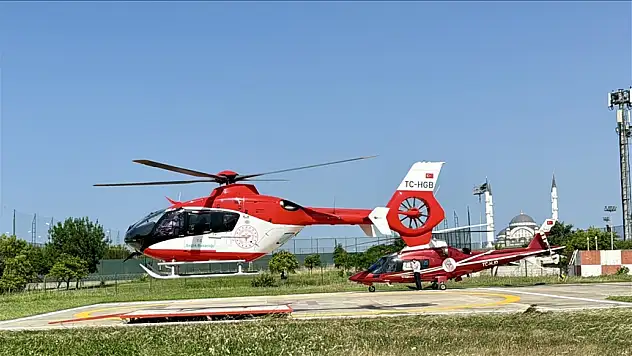 Hava ambulansları arife gününden itibaren 126 acil vaka için havalandı