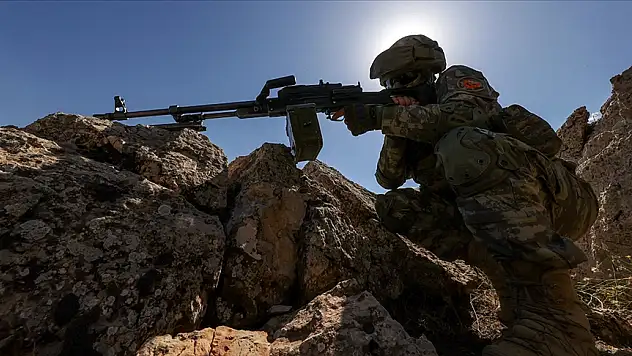 Irak'ın kuzeyinde 5 terörist etkisiz hale getirildi