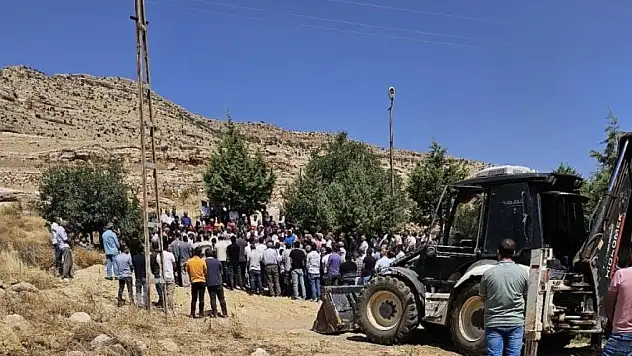 Damat katliamında öldürülen 4 kişi toprağa verildi
