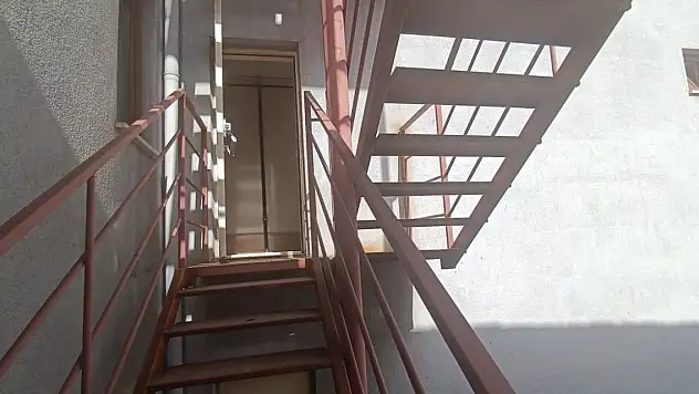 Uzmanlardan Yangın Merdiveni Uyarısı