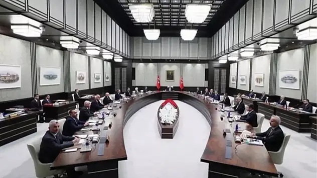 17 Temmuz Perşembe kabine toplantısı kararları neler? Kabine toplantısı bitti mi?