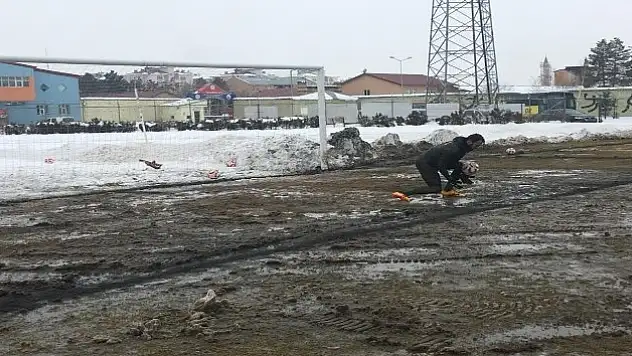 Ağrı Spor'da hedef 3 puan