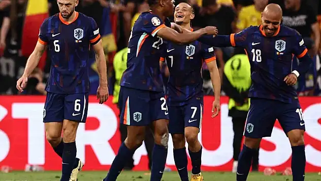 Hollanda, EURO 2024'te çeyrek finalde