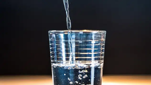 Sıcaklarda akciğer embolisi ve kalp krizi riskine karşı sıvı tüketimini artırın