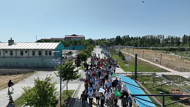 Van'da İsrail'in Filistin'e yönelik saldırılarını kınadı