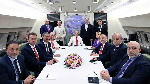 Cumhurbaşkanı Erdoğan: 'A Milli Futbol Takımımız Hollanda gibi bir futbol ekolüne adeta kök söktürdü'