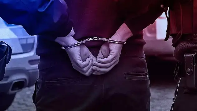 MASAK'ın kara para soruşturmasında görevlendirdiği vergi müfettişi rüşvetten gözaltında