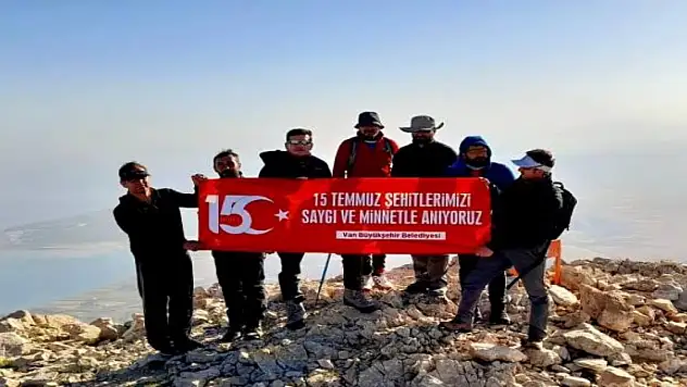 15 Temmuz şehitleri Artos Dağı zirvesinde anıldı