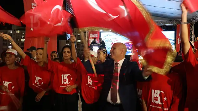 Ağrı geceyi ayakta geçirdi