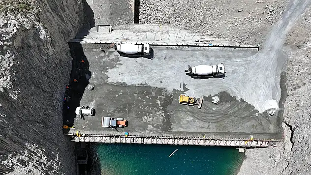 Erzurum'daki Uzundere Barajı 2025'e hazırlanıyor