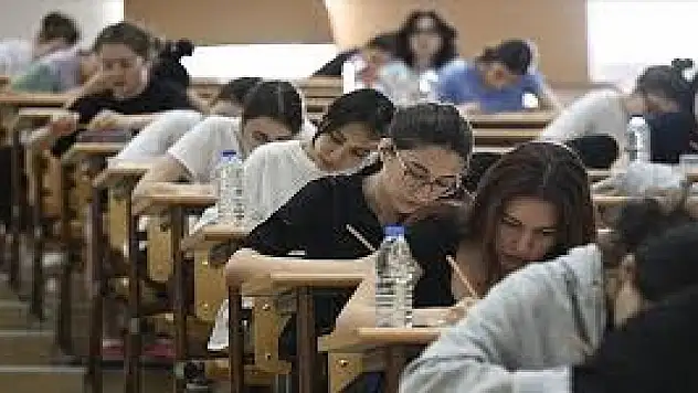 Iğdırlı öğrenci LGS sınavındaki başarısını YKS'de de Türkiye derecesiyle sürdürdü