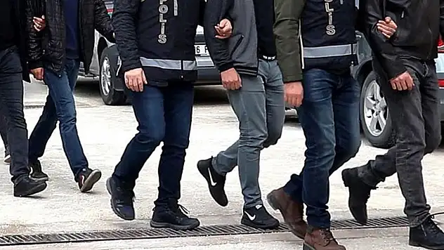 Van'da kesinleşmiş hapis cezası bulunan 71 kişi tutuklandı