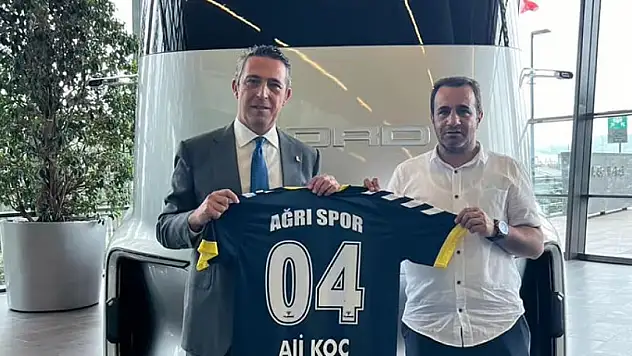 Fenerbahçe Başkanı Koç, Ağrı heyetini ağırladı