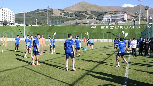 Erzurumspor'da yeni sezon hazırlıkları sürüyor