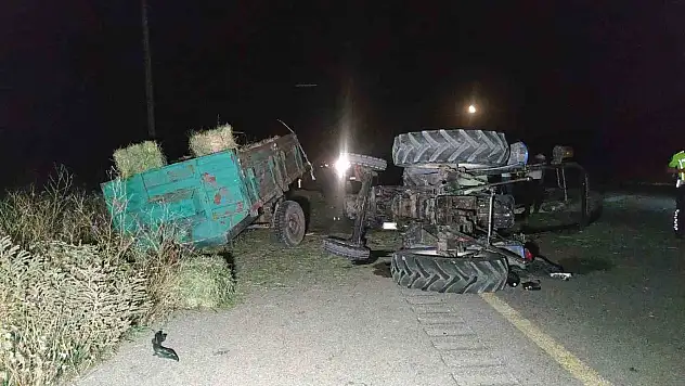 Van'da otomobil ile traktör birbirine girdi: 5 yaralı