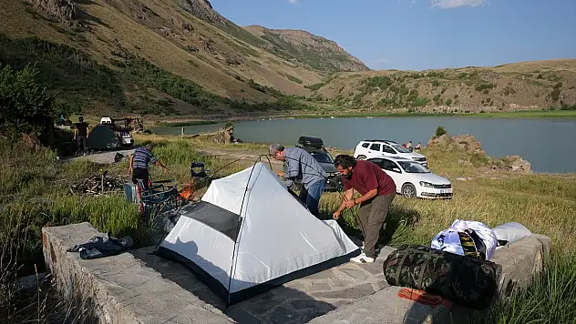 Nemrut Kalderası kampçıların gözde mekanı
