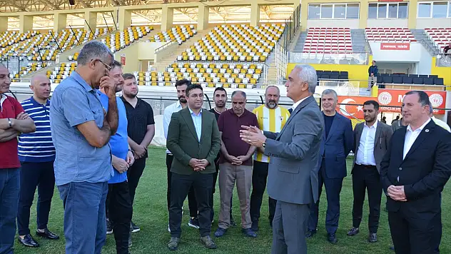 Muş Valisi Çakır'dan Muşspor'a ziyaret