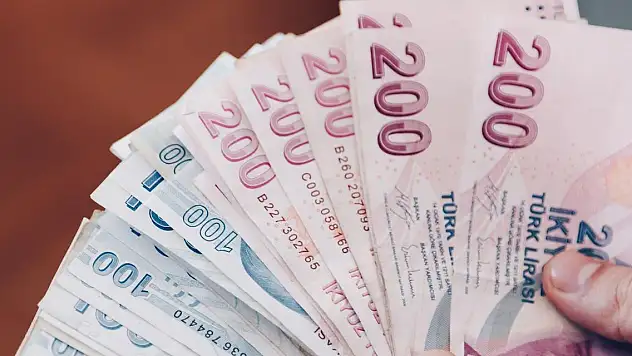 Emekli maaş farkları için ödeme tarihi belli oldu