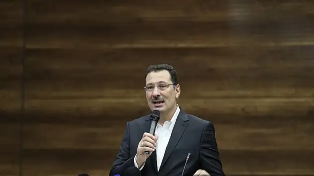 AK Parti Genel Başkan Yardımcısı Yavuz, Van'da konuştu