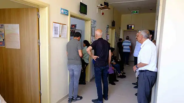 Van'da aile hekimleri hastanelerin yükünü hafifletiyor