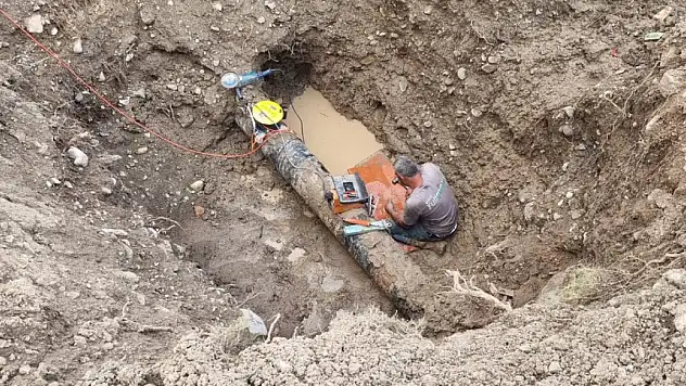 Eleşkirt'te su şebekesi arızası giderildi
