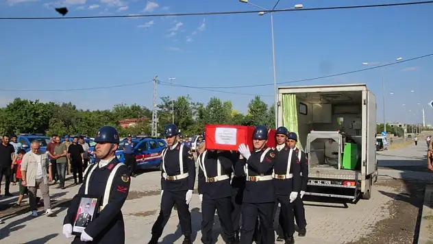 Başçavuş Gündoğdu, memleketi Bitlis'te son yolculuğuna uğurlandı