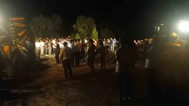Diyarbakır'da feci kazada hayatını kaybeden 4 kişi toprağa verildi