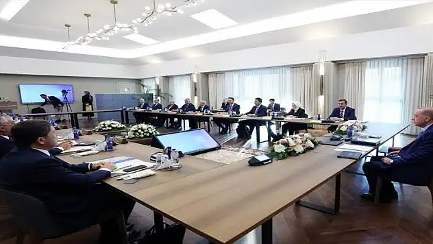 Kabine Toplantısı Ahlat'ta başladı