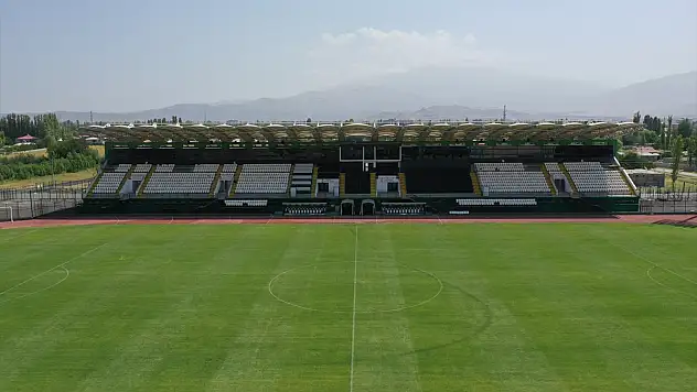 Iğdır'ın stadı artık Trendyol 1. Lig'e uygun