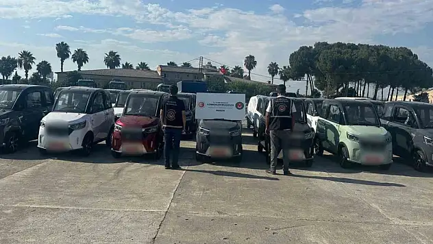 Gümrüklerde kaçak araç operasyonu