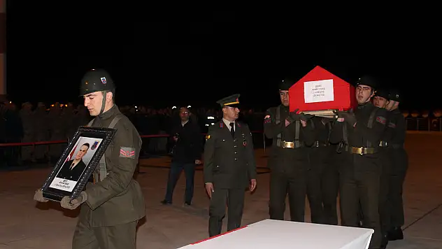 Şehit Uzman Çavuş Baş, memleketine uğurlandı