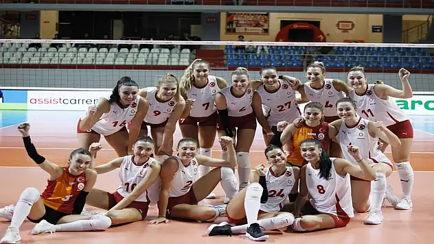 Galatasaray Kadın Voleybol Takımı Finalde!