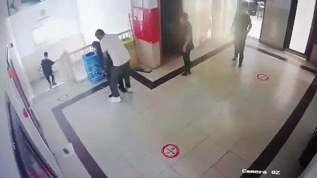 Erzurum'da öğretmen heimlich manevrası, öğrenciyi kurtardı