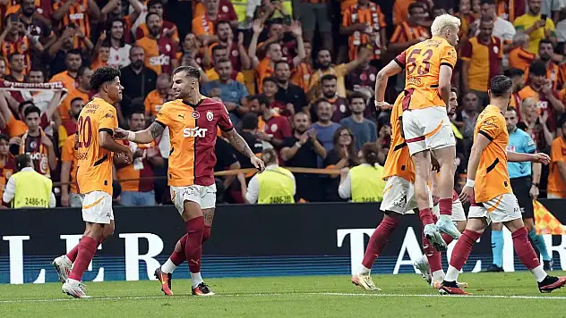 Galatasaray mabedinde arşa çıktı