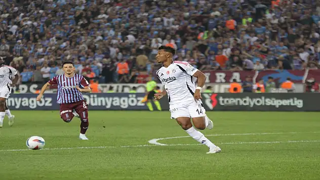 Trabzonspor- Beşiktaş karşılaşmasında ilk yarı berabere bitti