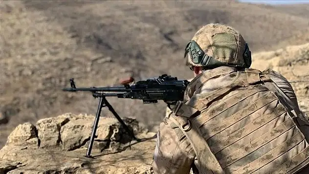Irak'ın kuzeyinde 3 terörist etkisiz hale getirildi