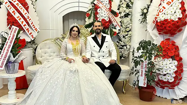 Gürkan ve Yurda Nur çiftine görkemli düğün
