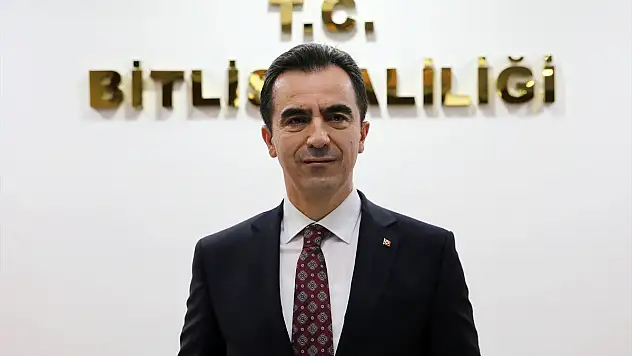 Bitlis Valisi Ahmet Karakaya görevine başladı