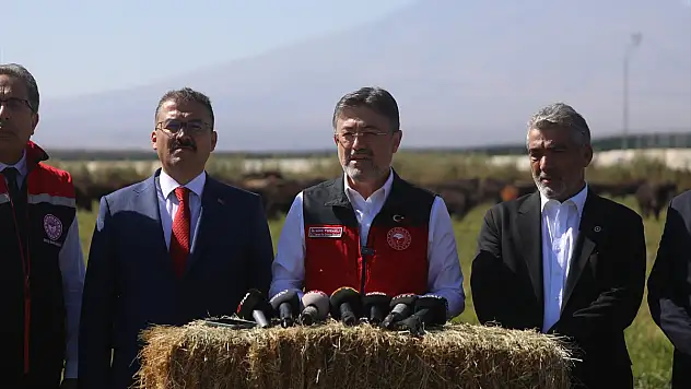 Tarım ve Orman Bakanı Yumaklı Iğdır'da konuştu