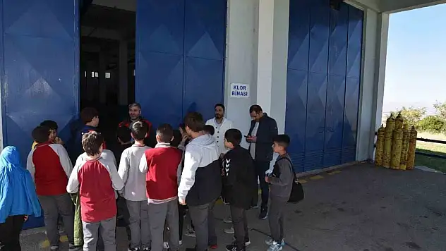 Erzurum'da Öğrenciler İçme Suyunun Kaynağını Gözlemledi