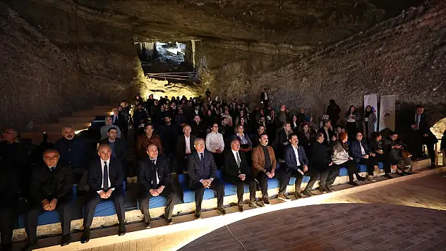 Iğdır'ın Tuz Mağaraları'nda 'Solunum Zirvesi' gerçekleştirildi