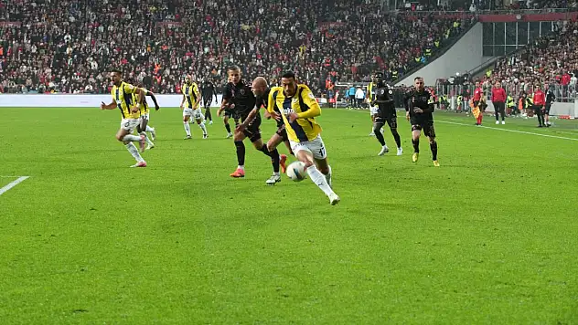 Fenerbahçe Deplasmanda Samsunspor ile Berabere Kaldı