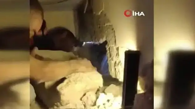 Gazze'de enkaz altındaki kadın 5 gün sonra kurtarıldı