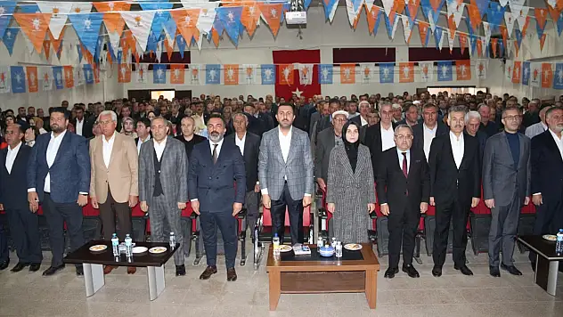 AK Parti Güroymak İlçe Başkanı Nihat Yavuz güven tazeledi
