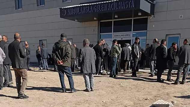 Taşlıçay'da öğrenci servisinin çarptığı adam hayatını kaybetti