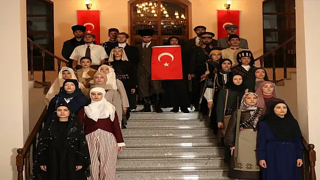 Milli Eğitim Bakanı Erzurum'da Anlamlı Bir Sergiye Katılım Sağladı