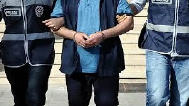 AK Parti Iğdır İl Başkanlığına Saldıran Zanlı, Ruh Sağlığı Hastanesine Sevk Edildi