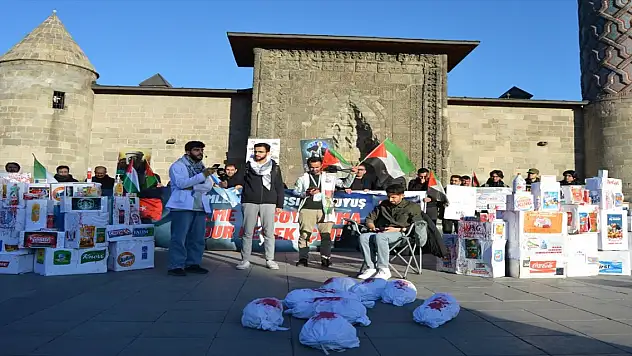 Erzurum'da Hekimler Gazze İçin Sessiz Yürüyüşlerine Devam Etti